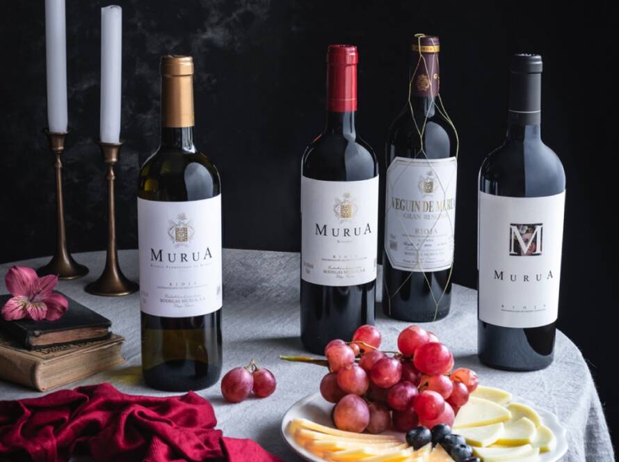 |Bodegón con botellas de vino Murua