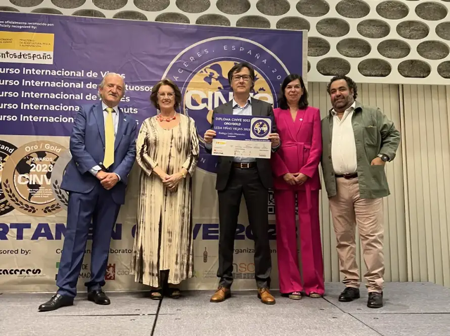 Portada NP leda viñas viejas